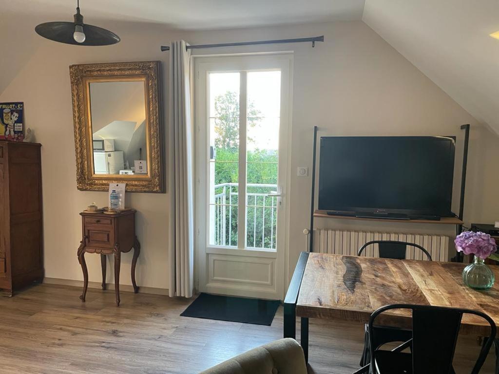 Gite Le Domaine D Orphee Marmagne  Exteriör bild