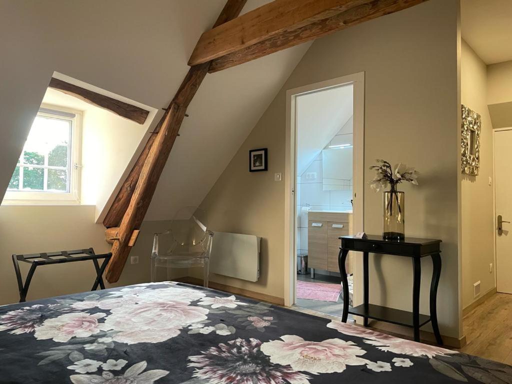 Gite Le Domaine D Orphee Marmagne  Exteriör bild